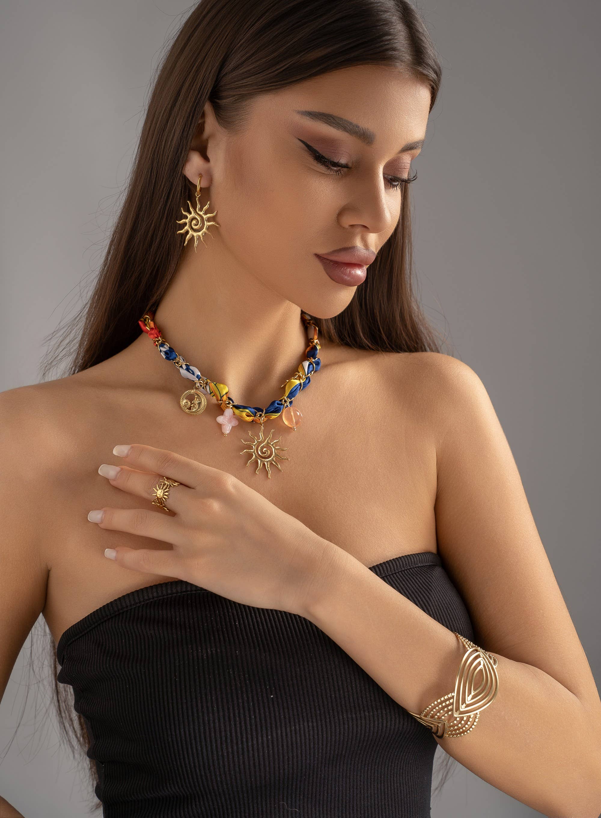 Collier foulard tressé bleu orange charm soleil étoile acier