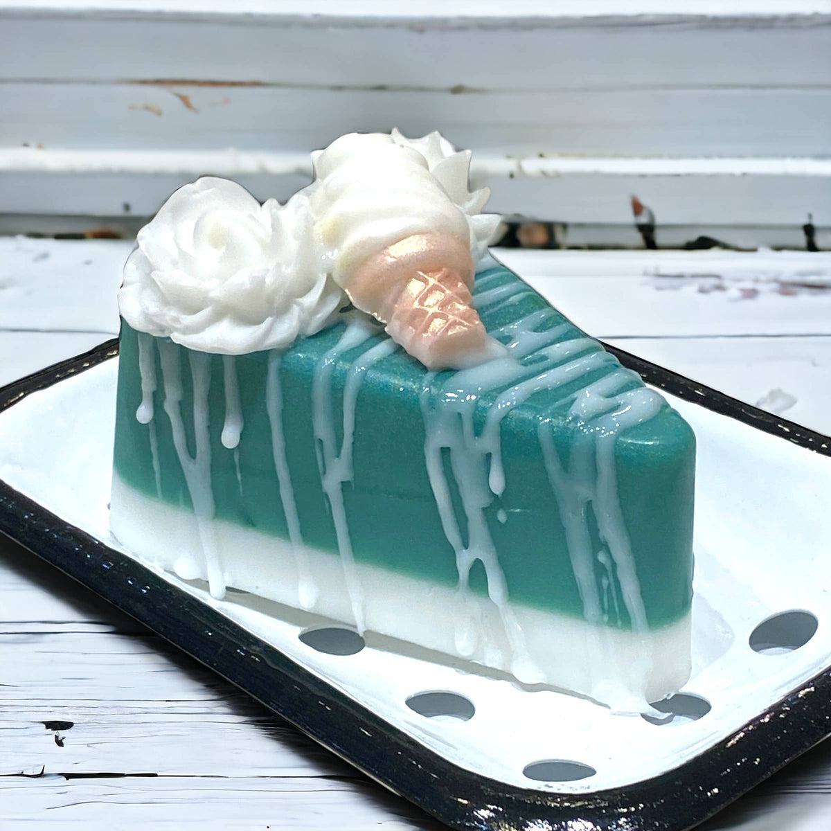 Savon tranche de gâteau bleu-vert