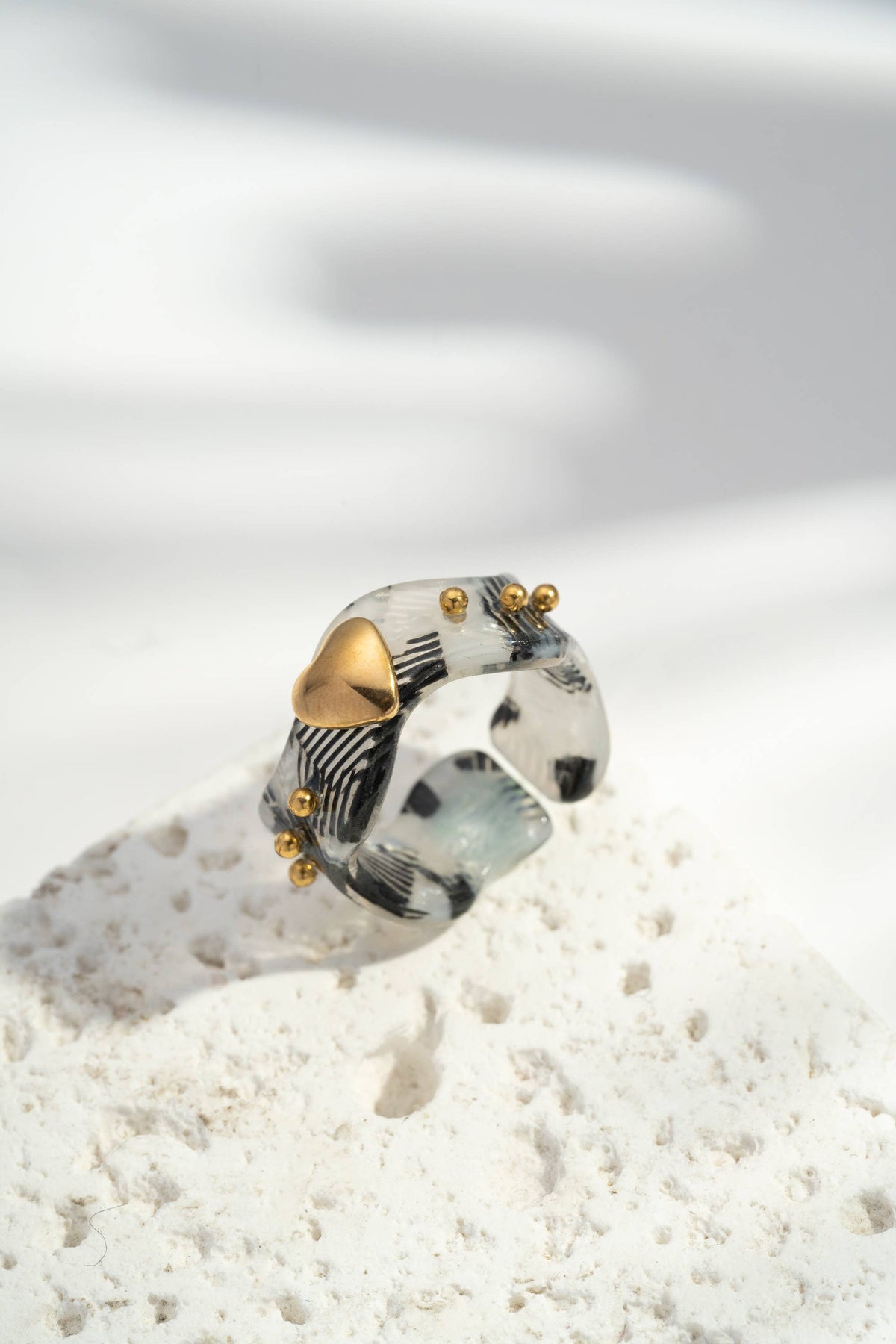 Bague résine cœur doré acier inoxydable colorée