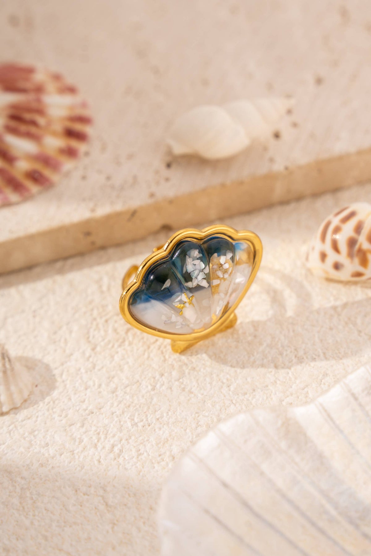 bagues coquillage résine nacrée doré été ajustables