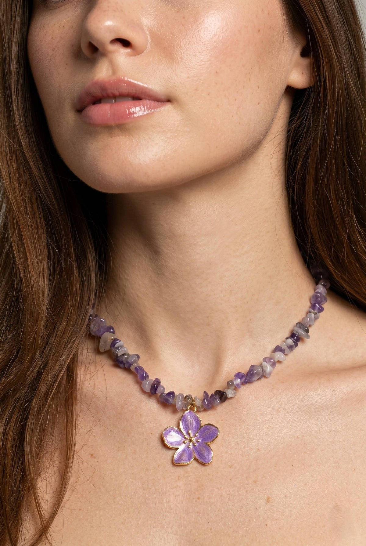 Collier pierre naturelle améthyste violettes pendentif fleur