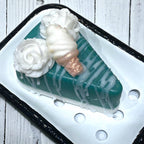 Savon tranche de gâteau bleu-vert